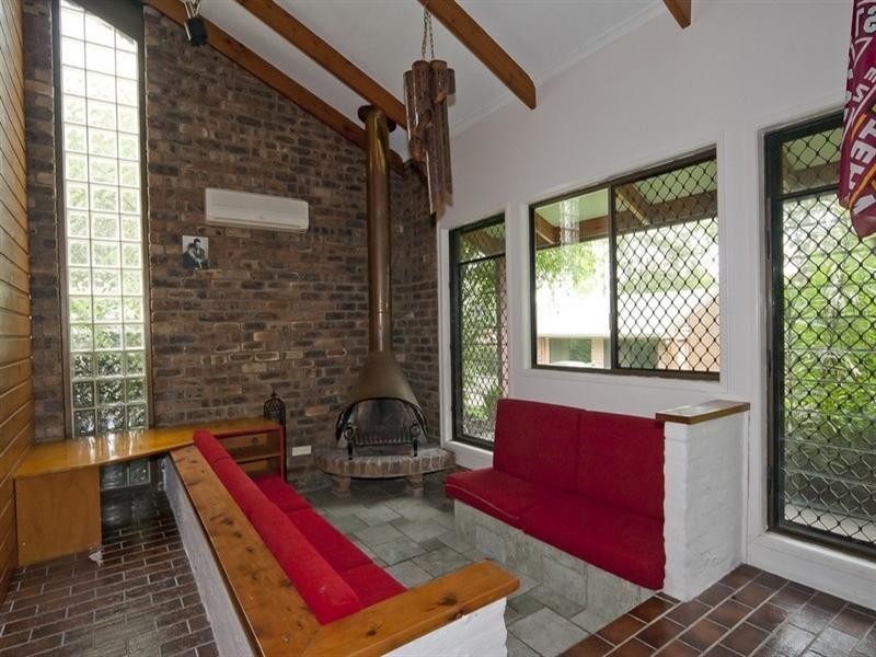 6 Richards Street, Loganlea QLD 4131