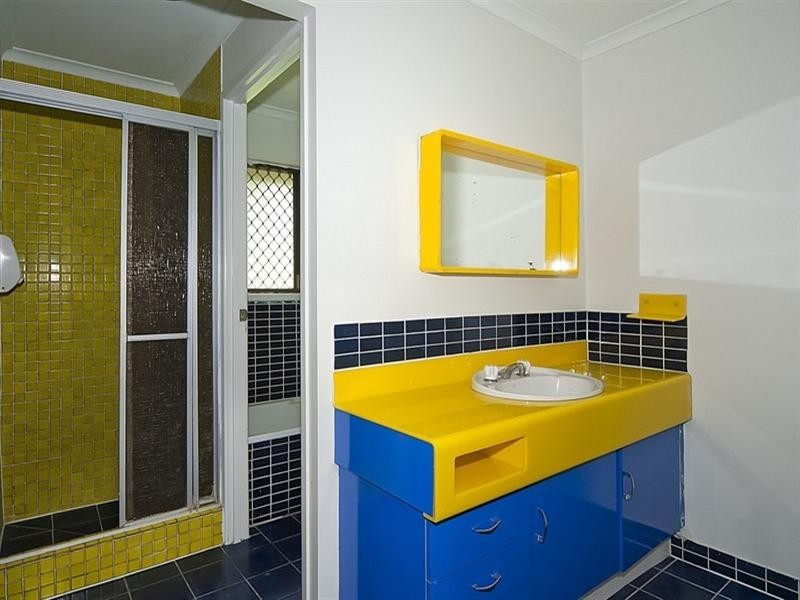 6 Richards Street, Loganlea QLD 4131