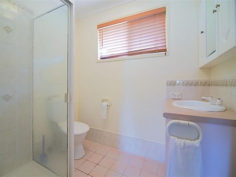 2 Trusan Place, Tanah Merah QLD 4128