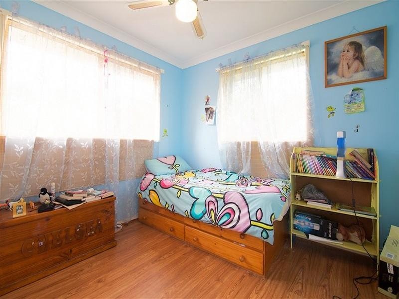 2 Trusan Place, Tanah Merah QLD 4128