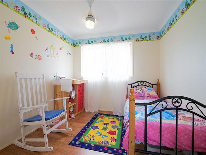 2 Trusan Place, Tanah Merah QLD 4128