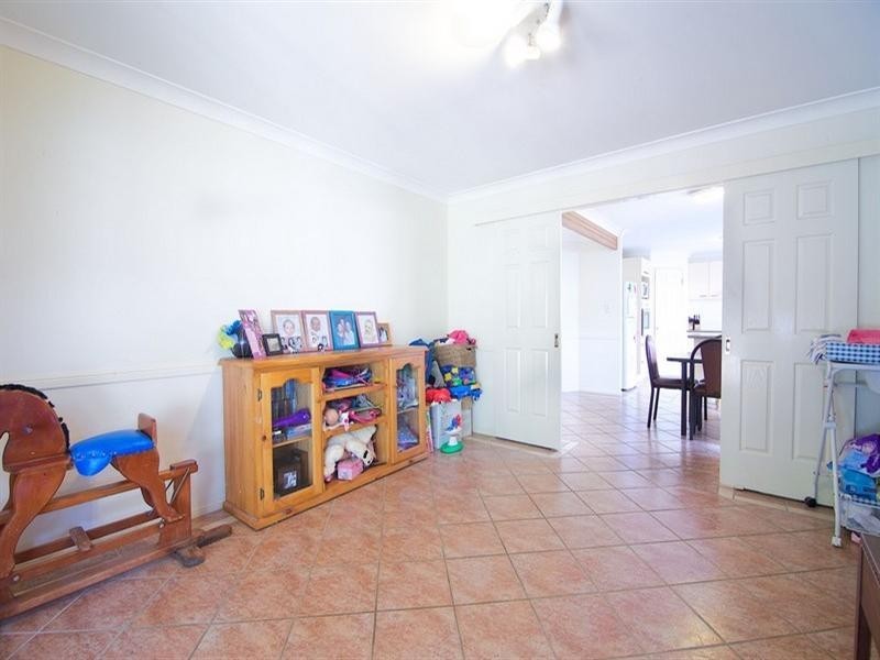 2 Trusan Place, Tanah Merah QLD 4128