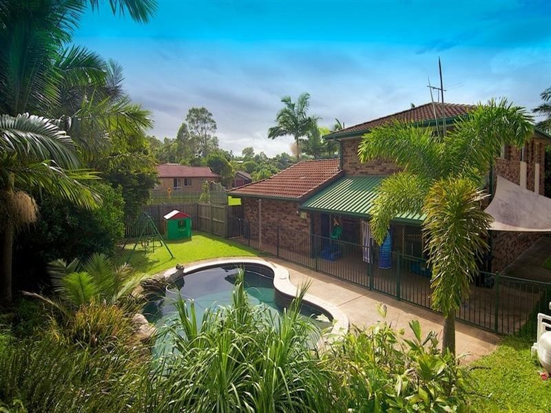 2 Trusan Place, Tanah Merah QLD 4128