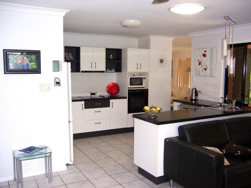 77 Daisy Hill Road, Daisy Hill QLD 4127