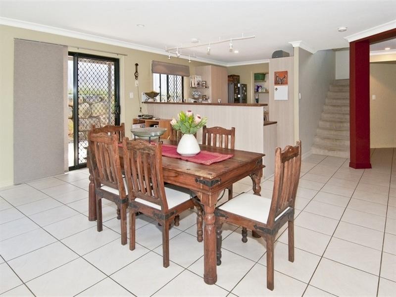 4 Meike Crescent, Tanah Merah QLD 4128