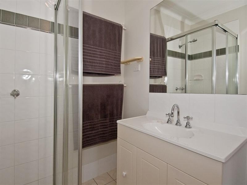 4 Meike Crescent, Tanah Merah QLD 4128