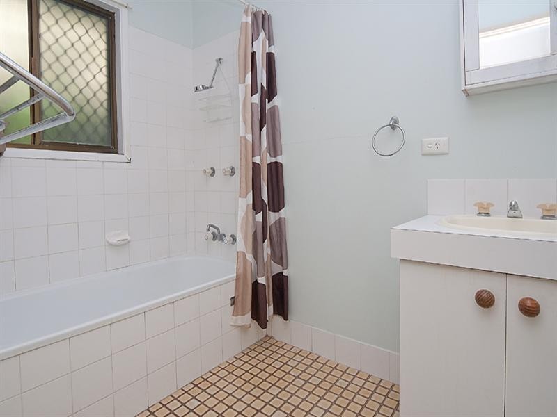 12 Carrie Street, Beenleigh QLD 4207