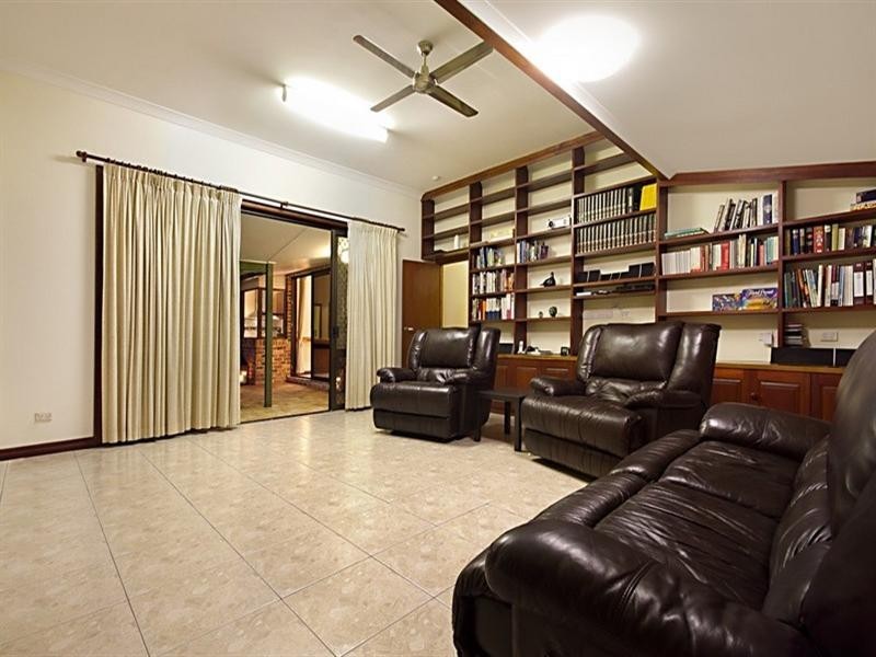 34 Shailer Road, Shailer Park QLD 4128