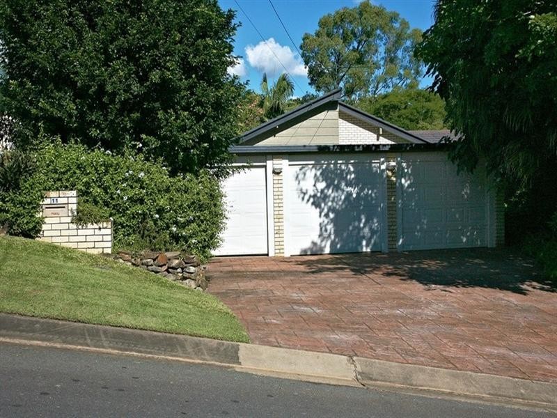 11 Celandine Street, Shailer Park QLD 4128