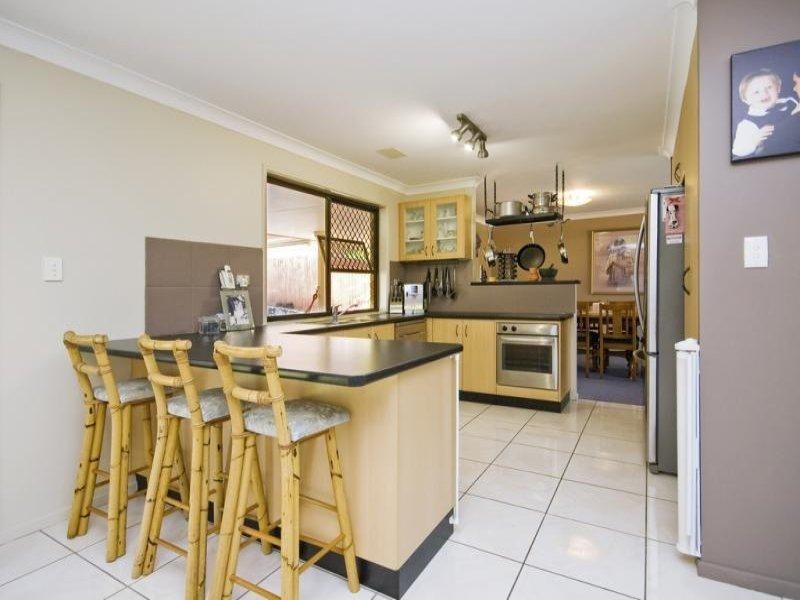 24 Adelong Road, Shailer Park QLD 4128