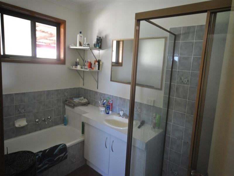 35 Shields Street, Mount Warren Park QLD 4207