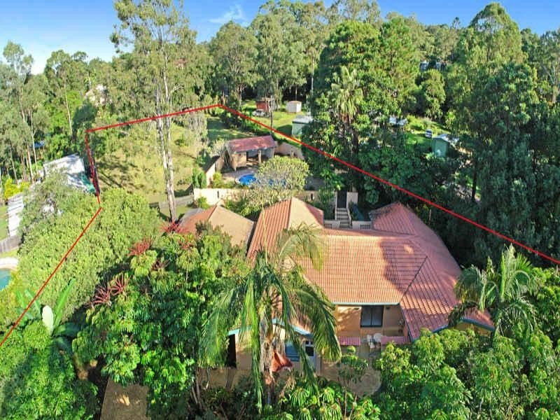 6 Plumbs Road, Tanah Merah QLD 4128
