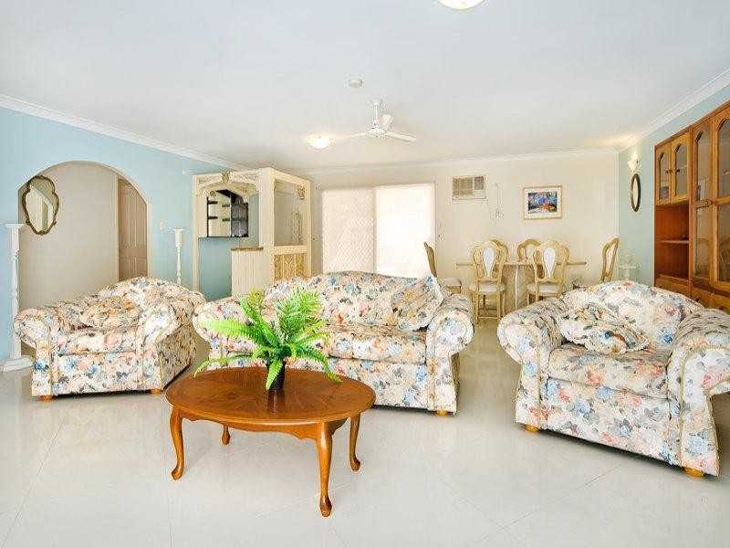 6 Plumbs Road, Tanah Merah QLD 4128