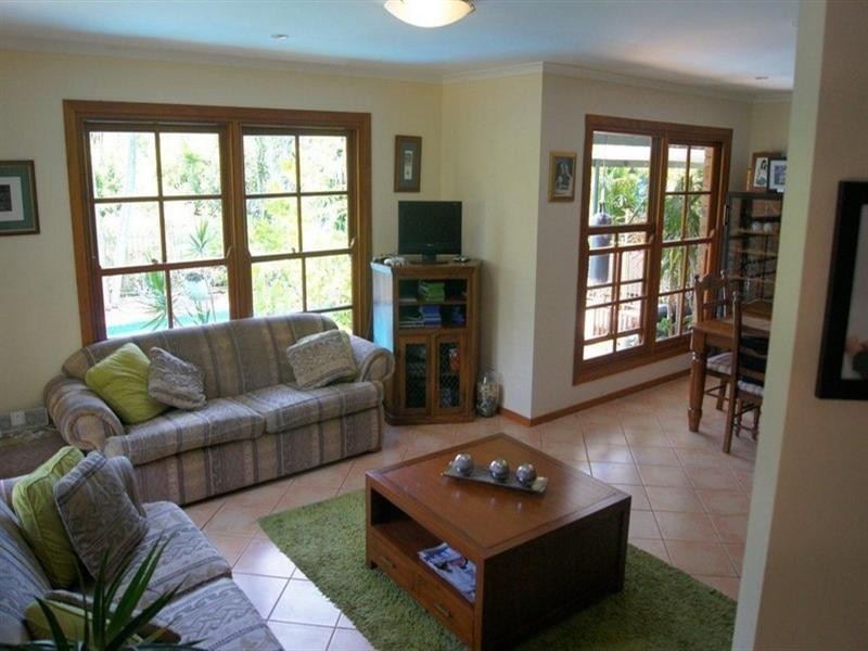 10 Rocklily Court, Shailer Park QLD 4128