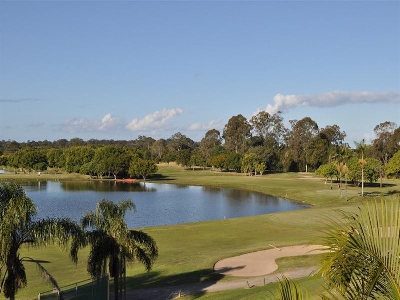 30/8 Peninsula Avenue, Cornubia QLD 4130