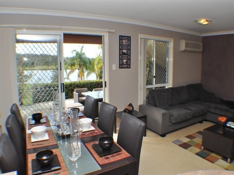 30/8 Peninsula Avenue, Cornubia QLD 4130