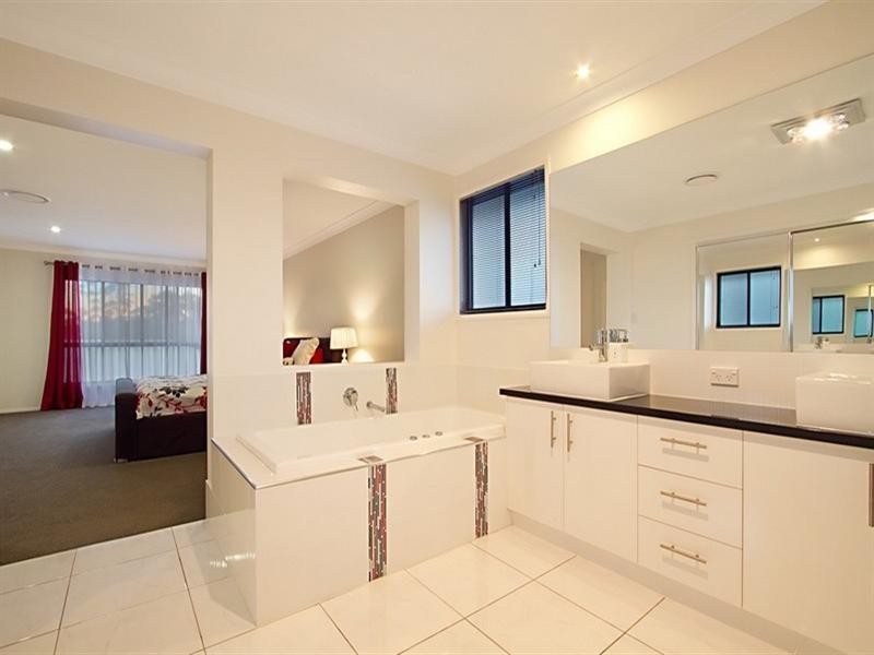 33 Taffeta Drive, Mount Cotton QLD 4165