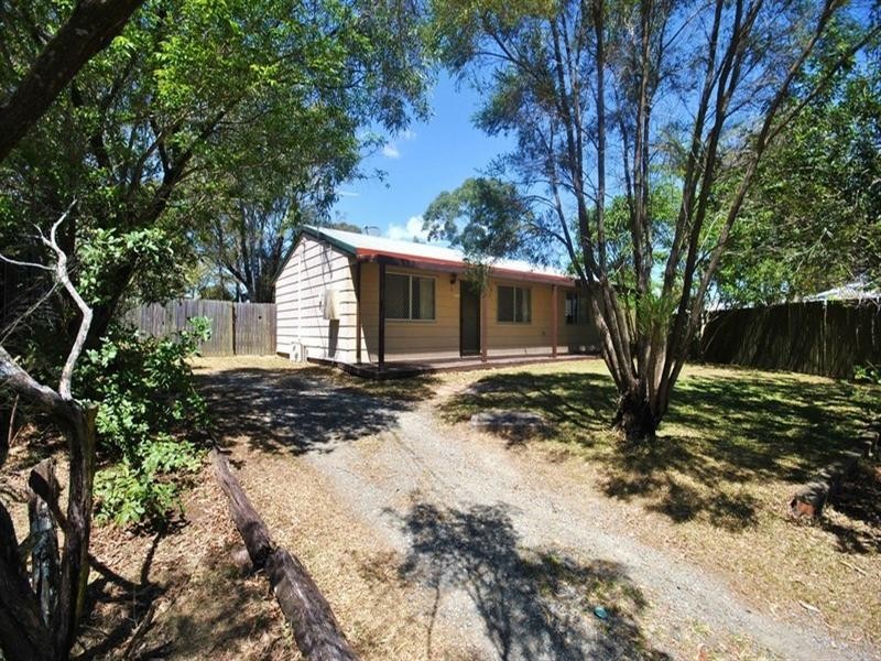 9 Geelong Court, Eagleby QLD 4207