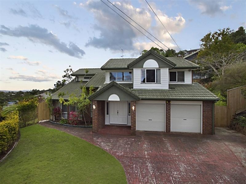 28 Innes Crescent, Cornubia QLD 4130