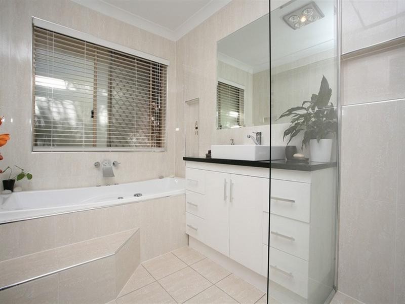 9 Balgo Court, Shailer Park QLD 4128