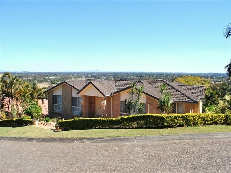 72 Pohon Drive, Tanah Merah QLD 4128