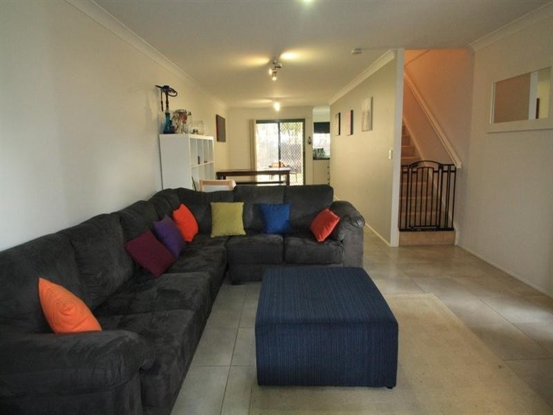 6/16 Michael Lynagh Drive, Daisy Hill QLD 4127