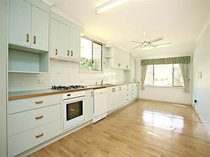 12 Clivia Crescent, Daisy Hill QLD 4127