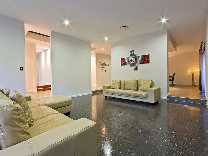 11/128-136 Murrays Road, Tanah Merah QLD 4128