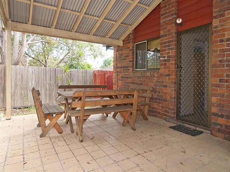 3 Jilbard Drive, Springwood QLD 4127