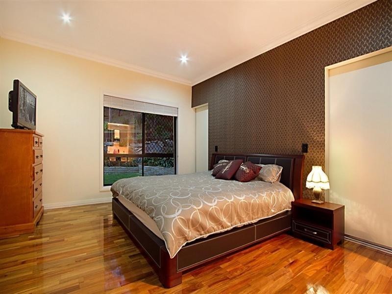 10 Mimi Court, Mount Warren Park QLD 4207