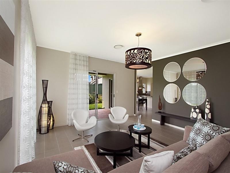 18 Dennis Vale Drive, Daisy Hill QLD 4127