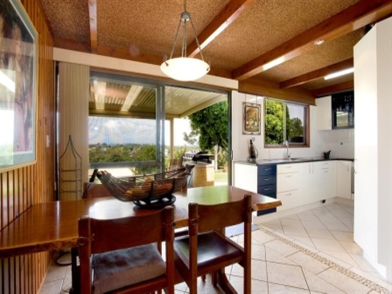 49 Dennis Road, Springwood QLD 4127