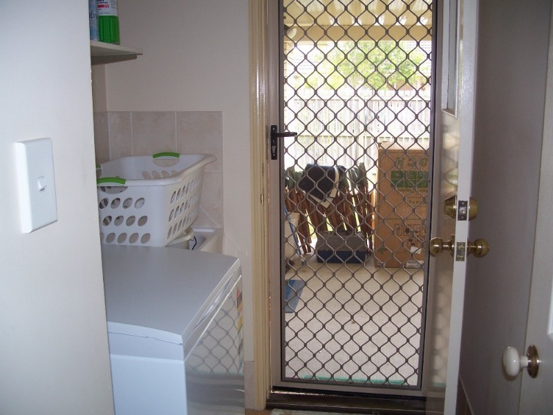 15 Ku-Ring-Gai Close, Loganholme QLD 4129