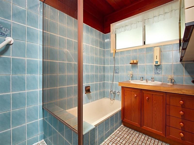 3 Lobelia Avenue, Daisy Hill QLD 4127