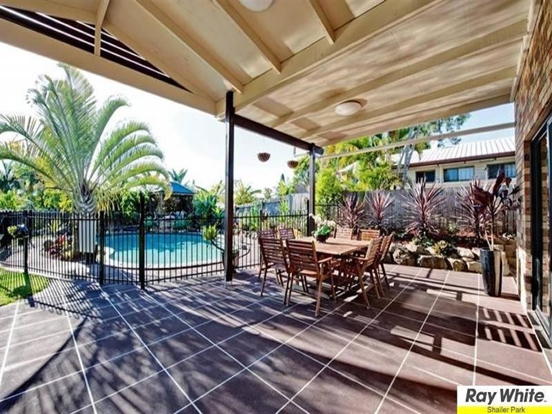 6 Narcamus Crescent, Shailer Park QLD 4128