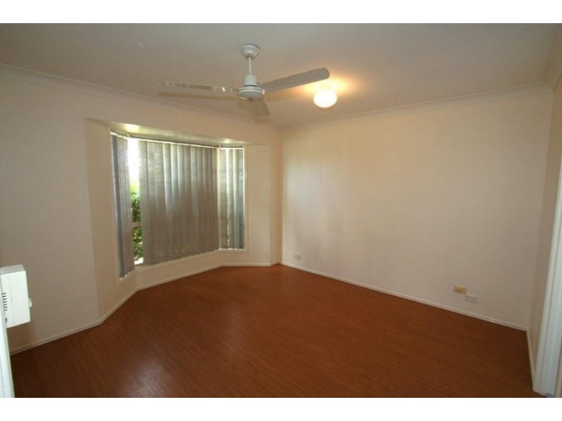 34 Highbury Drive, Crestmead QLD 4132