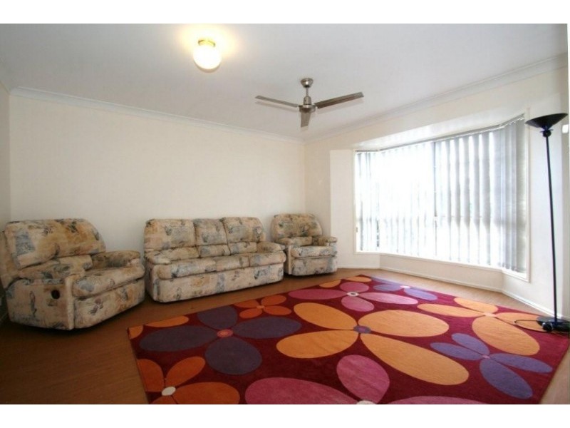 34 Highbury Drive, Crestmead QLD 4132