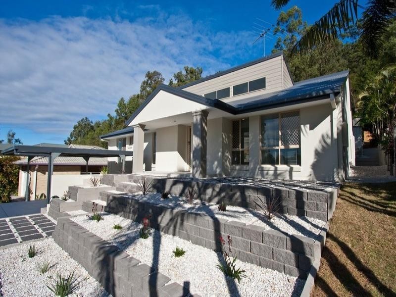 16 Trusan Place, Tanah Merah QLD 4128