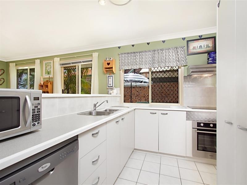 4 Yanrey Street, Shailer Park QLD 4128