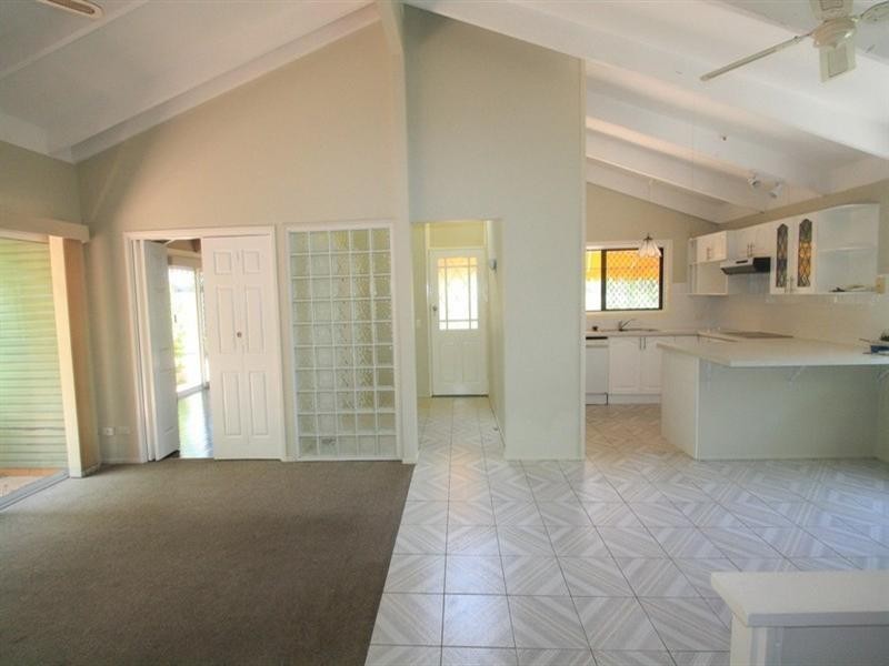 137 Shailer Road, Shailer Park QLD 4128