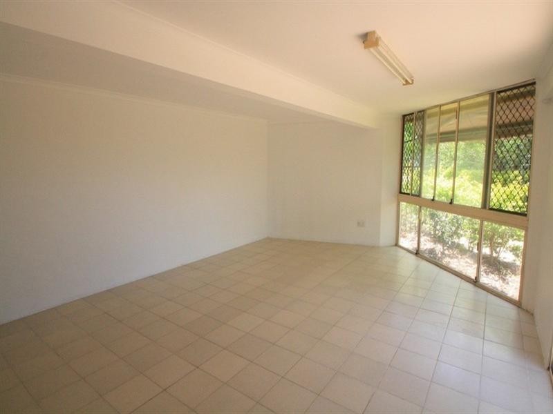 137 Shailer Road, Shailer Park QLD 4128