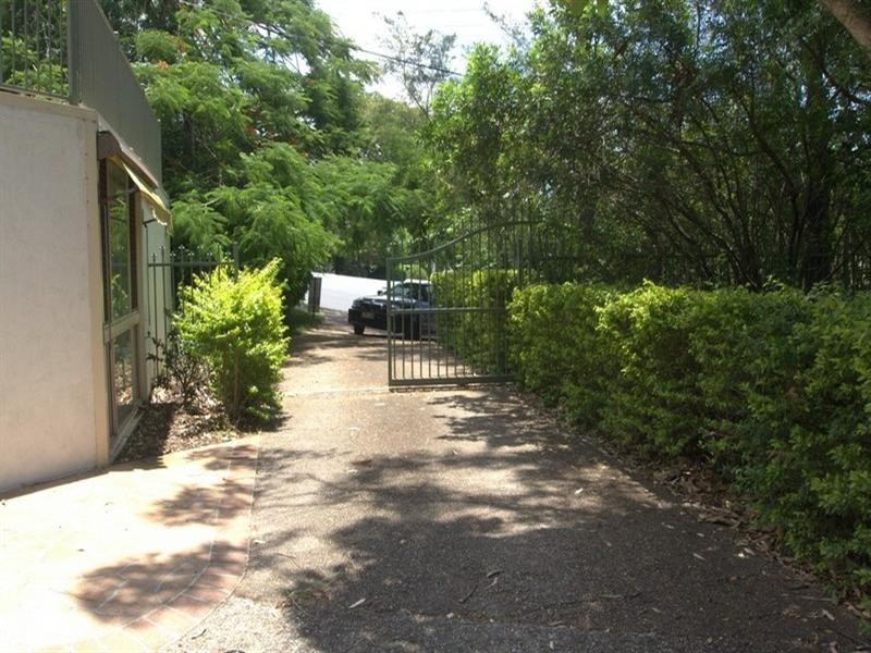 137 Shailer Road, Shailer Park QLD 4128