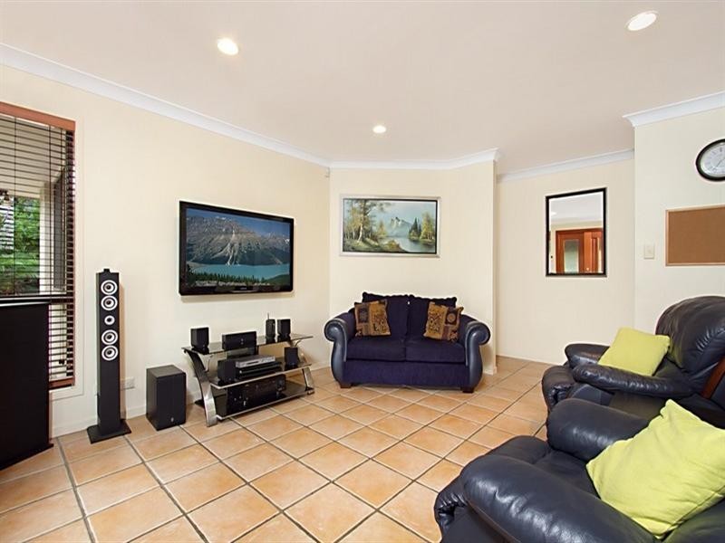 38 Heeler Court, Shailer Park QLD 4128