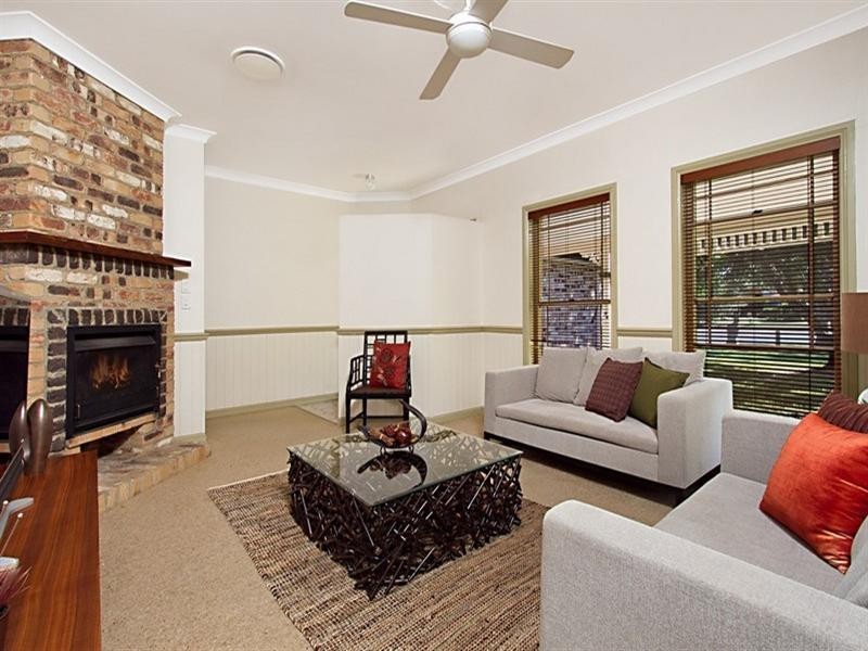 9 Oppermann Court, Meadowbrook QLD 4131