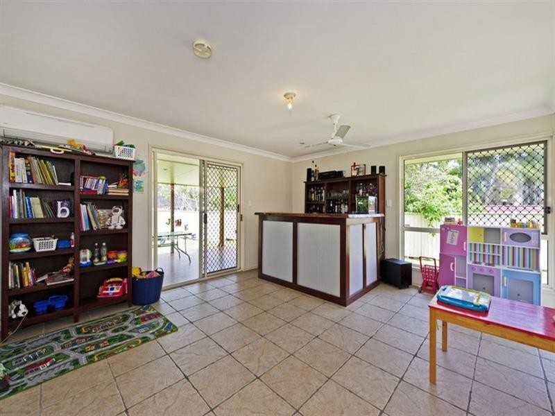 56 Lyndale Street, Daisy Hill QLD 4127