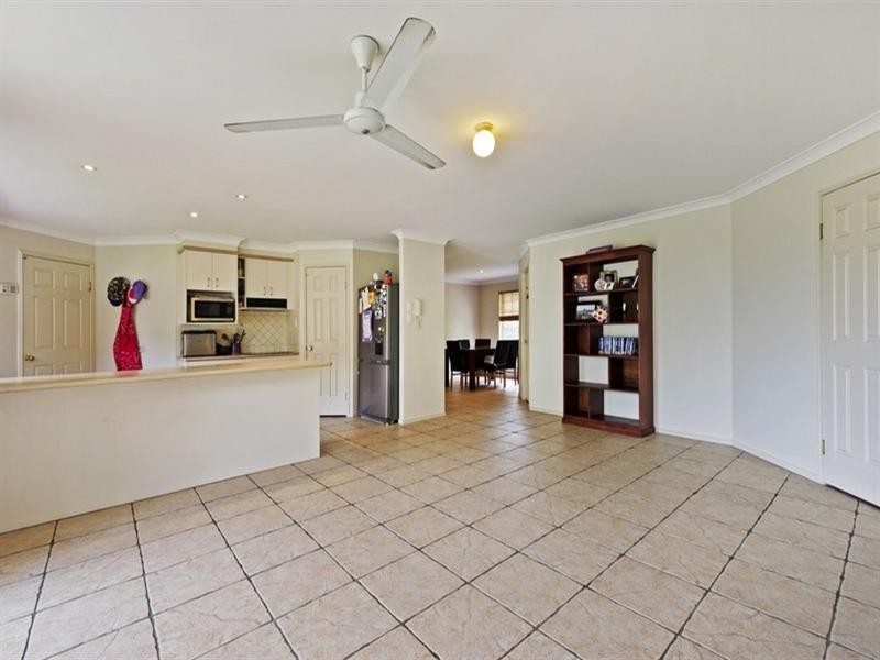 56 Lyndale Street, Daisy Hill QLD 4127