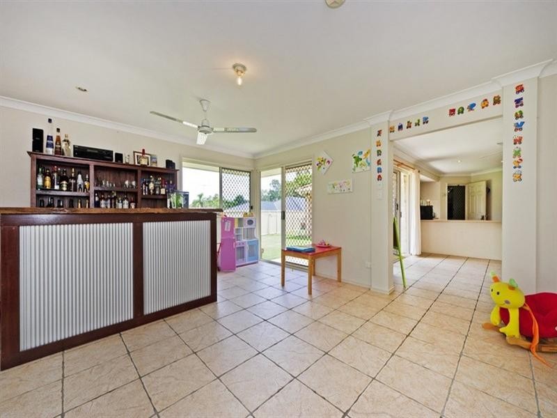 56 Lyndale Street, Daisy Hill QLD 4127