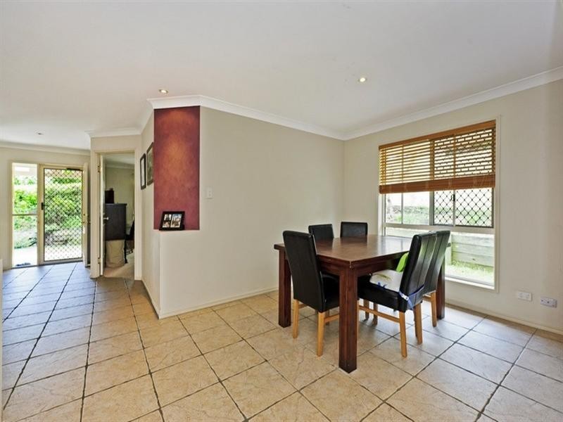 56 Lyndale Street, Daisy Hill QLD 4127