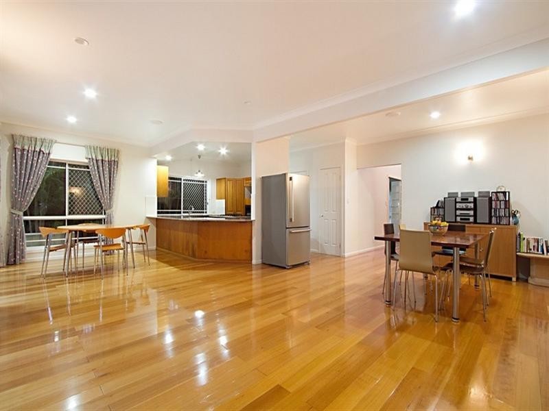 82 Boxer Avenue, Shailer Park QLD 4128