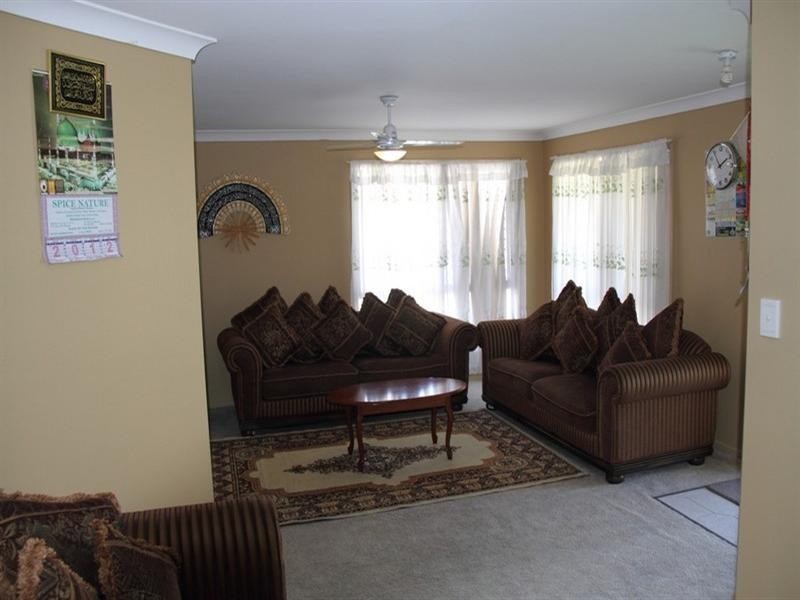 60 Copperfield Drive, Eagleby QLD 4207